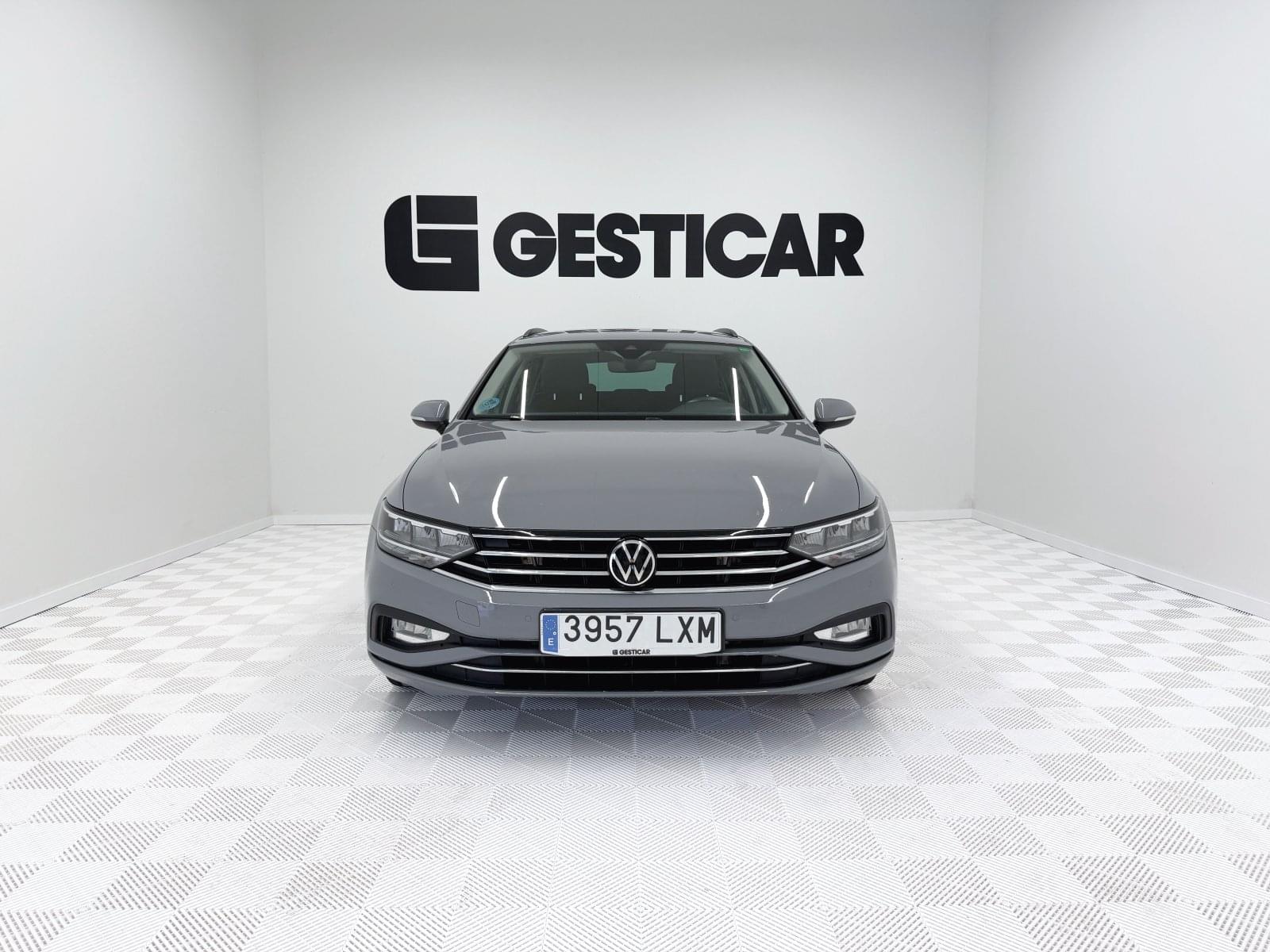 VOLKSWAGEN PASSAT Executive 2.0 TDI 110 kW (150 CV) DSG 5 