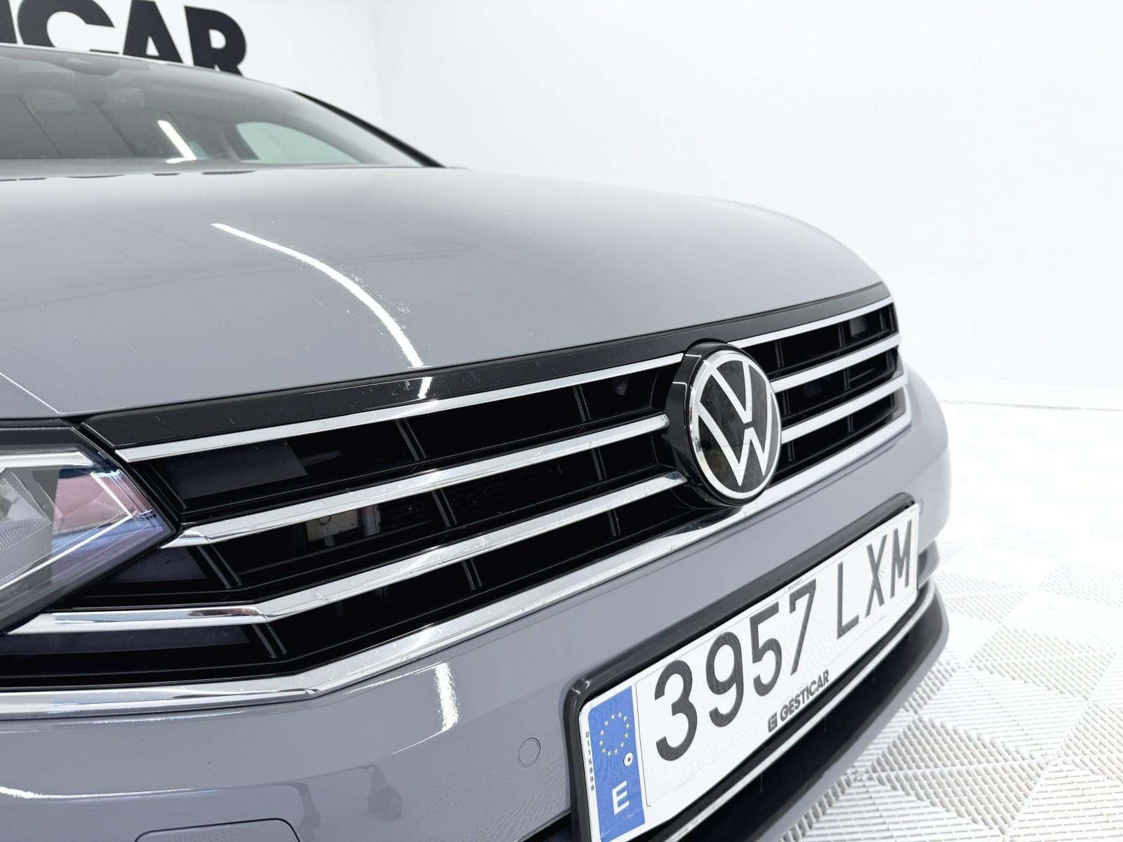 VOLKSWAGEN PASSAT Executive 2.0 TDI 110 kW (150 CV) DSG 4 
