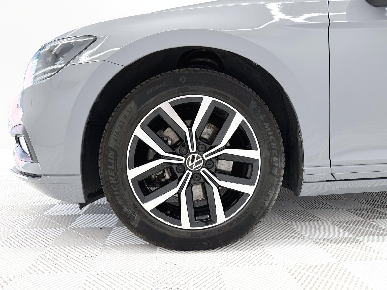 VOLKSWAGEN PASSAT Executive 2.0 TDI 110 kW (150 CV) DSG 19 