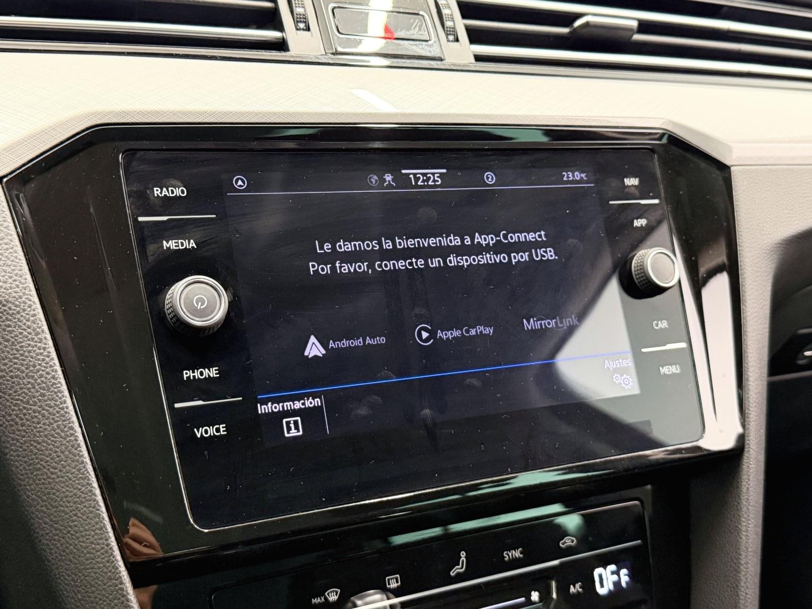 VOLKSWAGEN PASSAT Executive 2.0 TDI 110 kW (150 CV) DSG 32 