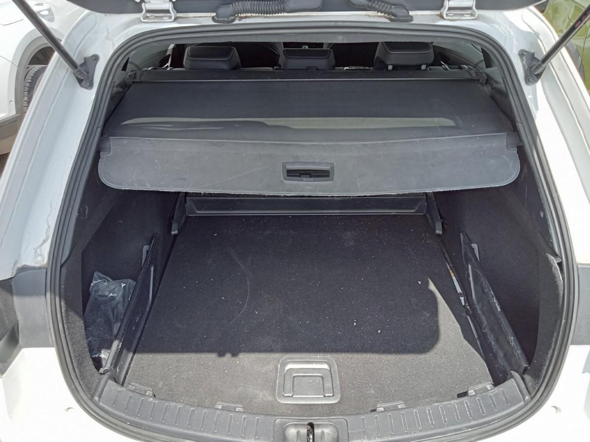 TOYOTA COROLLA 1.8 125H STYLE E-CVT TOURING SPORT 122CV 8