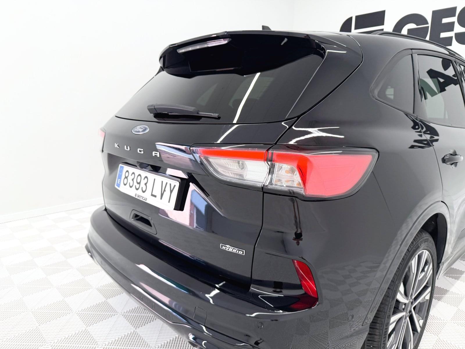 FORD KUGA 2.5 Duratec PHEV ST-Line X Auto 165 kW (225 CV) 16