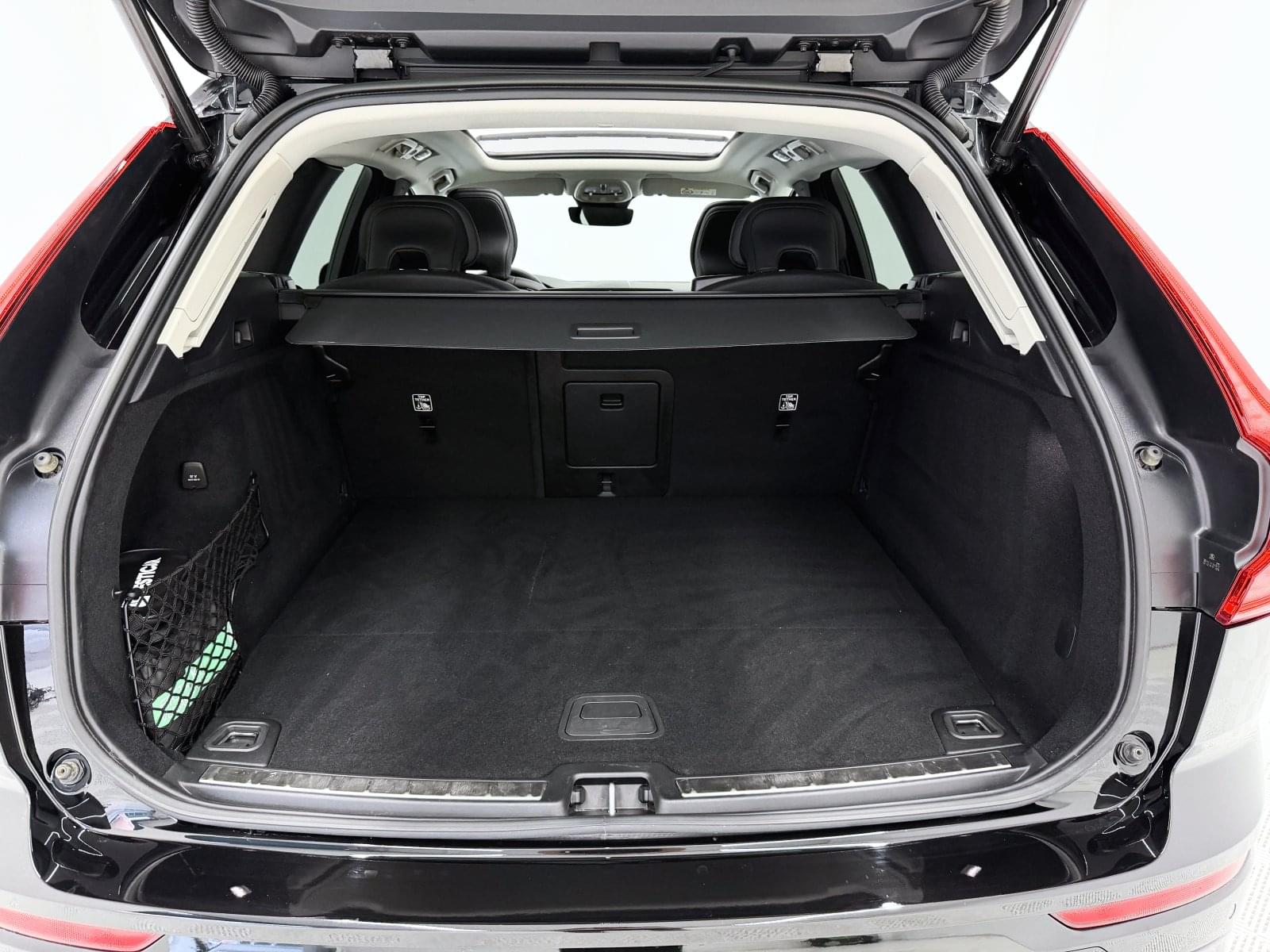 VOLVO XC60 T6 AWD RECHARGE ULTIMATE BRIGHT 355cv 16 