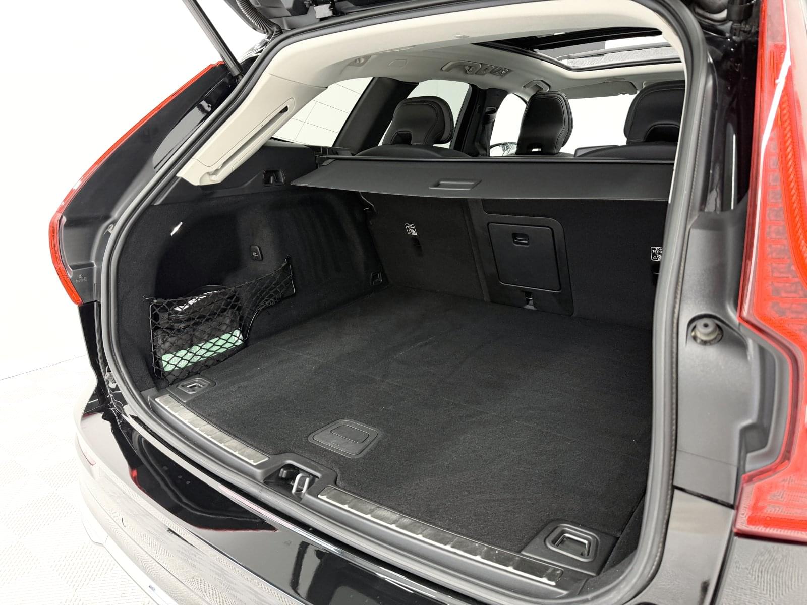 VOLVO XC60 T6 AWD RECHARGE ULTIMATE BRIGHT 355cv 17 