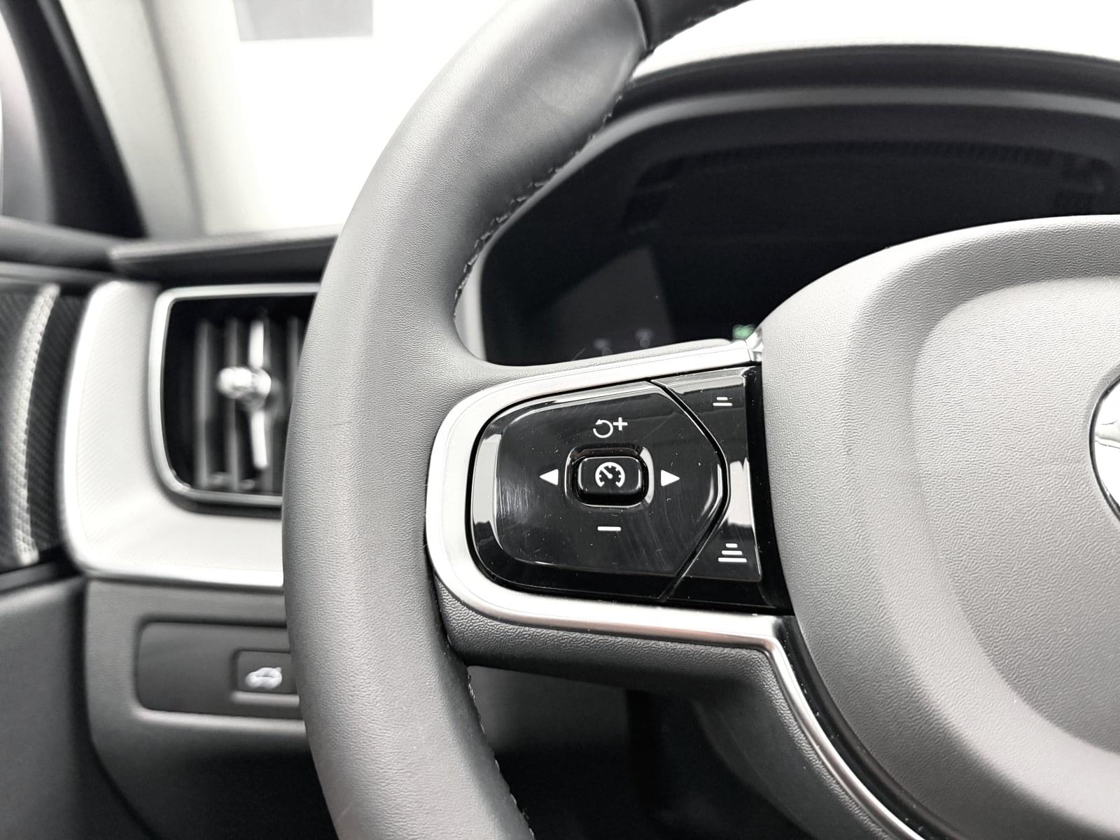 VOLVO XC60 T6 AWD RECHARGE ULTIMATE BRIGHT 355cv 32 