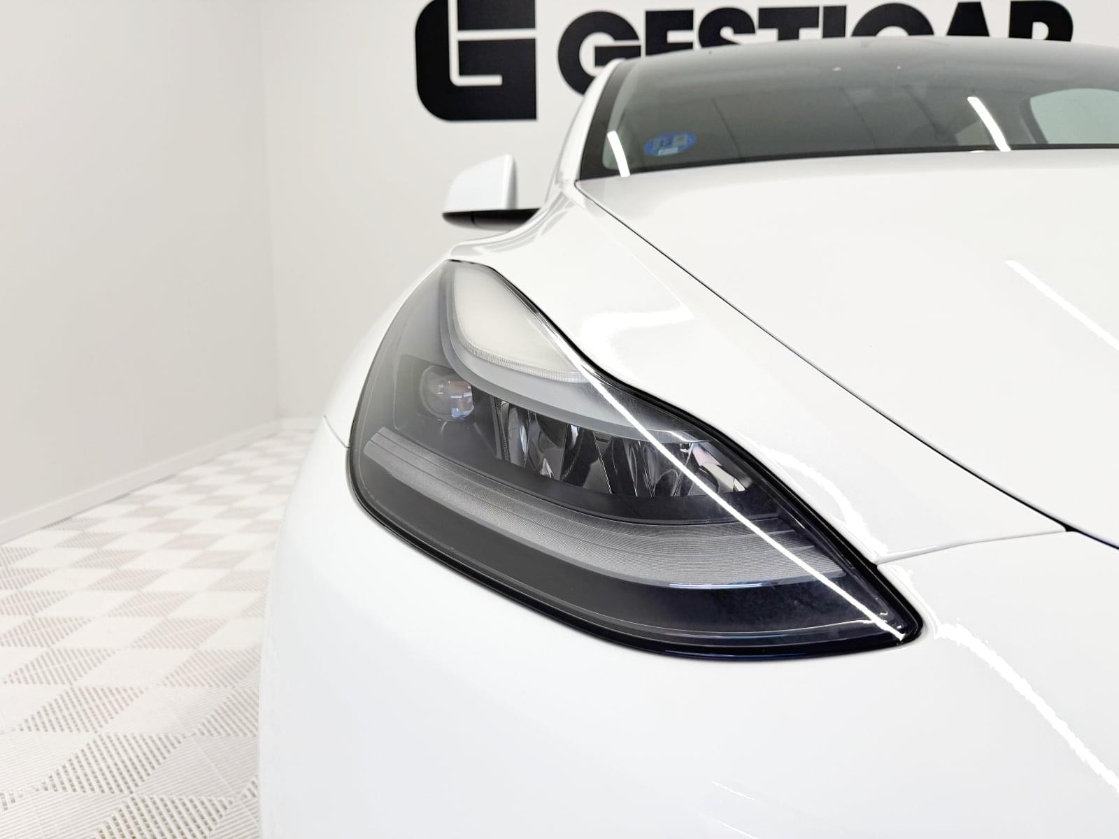 TESLA MODEL Y GRAN AUTONOMIA 4WD 4 