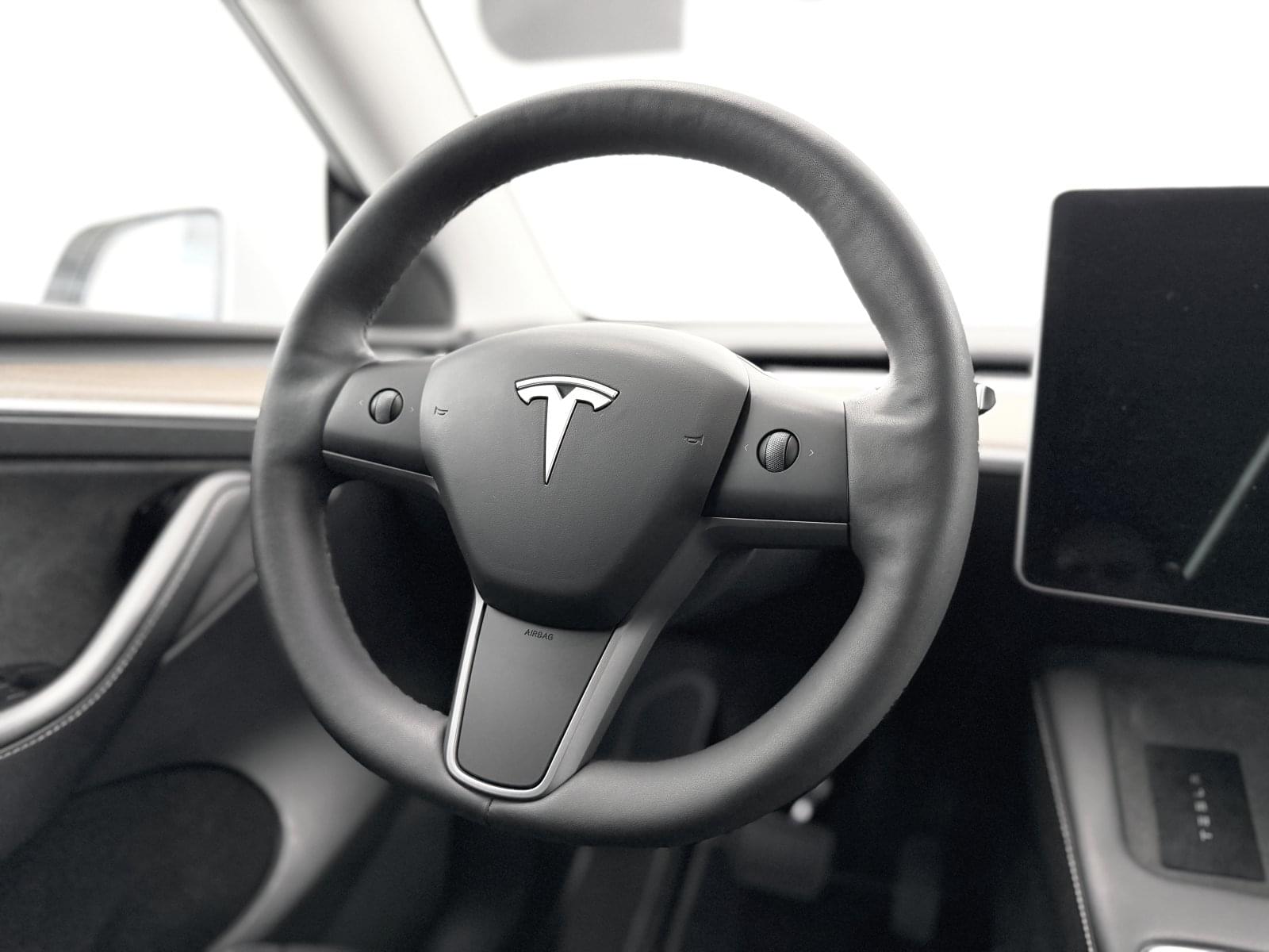 TESLA MODEL Y GRAN AUTONOMIA 4WD 32 