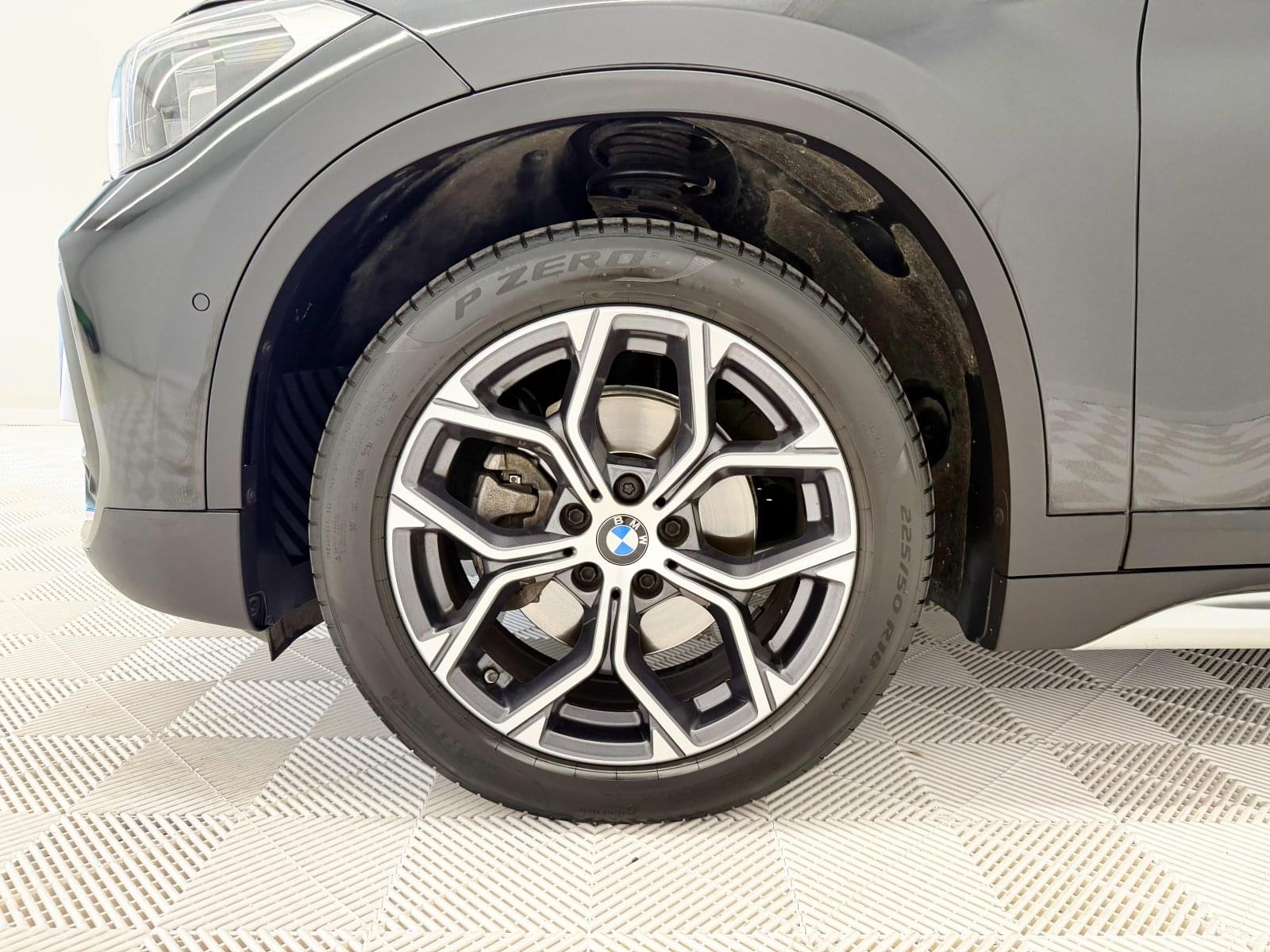 BMW X1 sDrive18d 110 kW (150 CV) 17