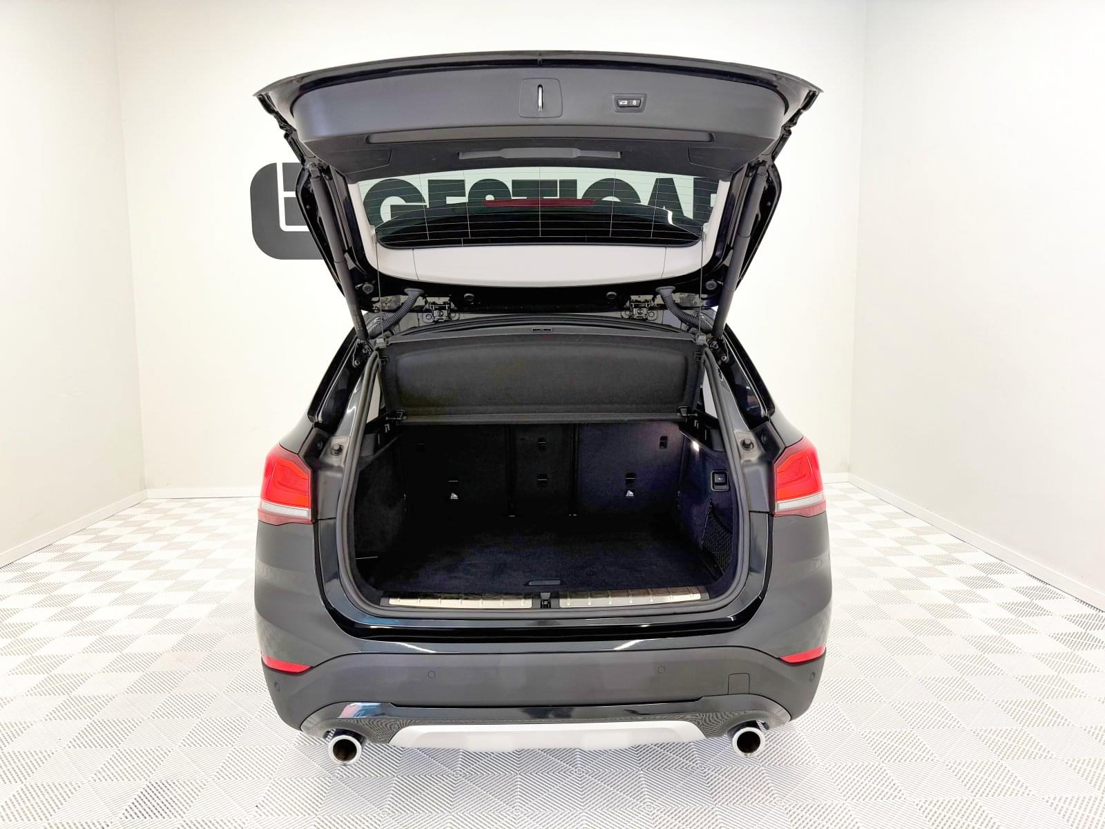 BMW X1 sDrive18d 110 kW (150 CV) 11