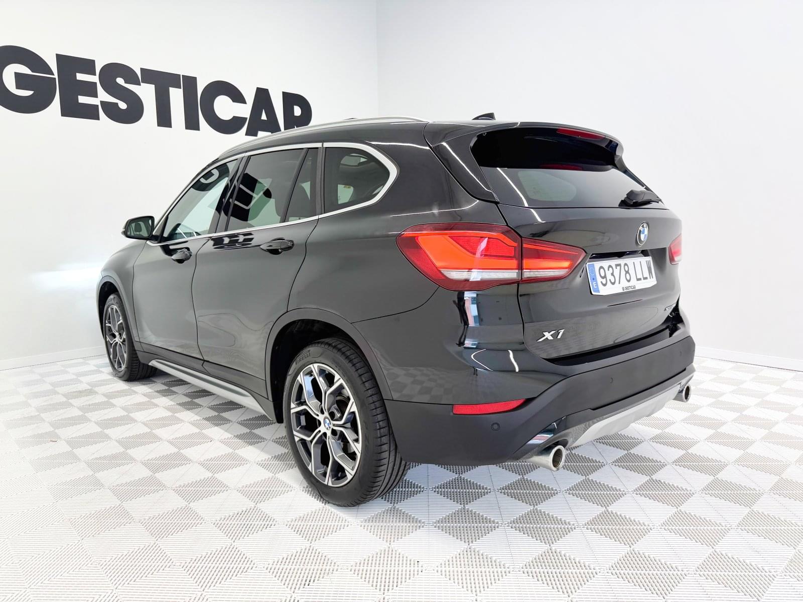 BMW X1 sDrive18d 110 kW (150 CV) 13