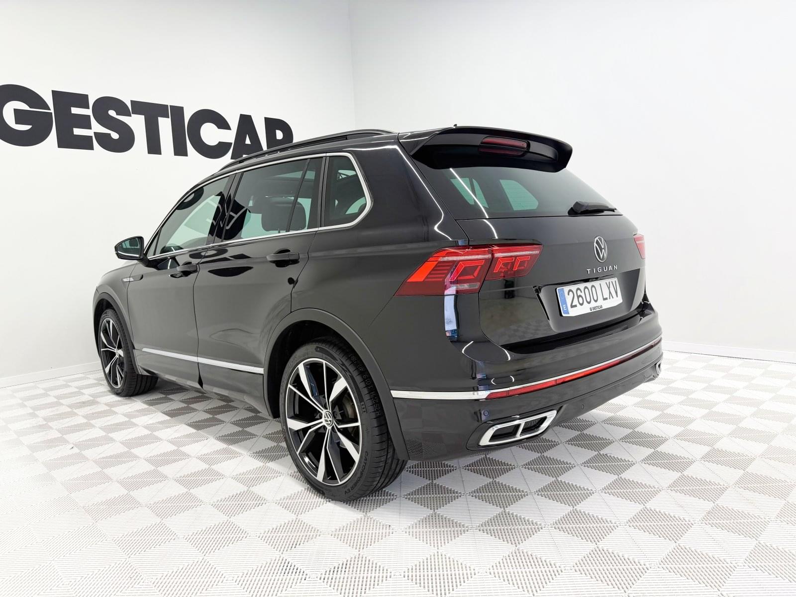 VOLKSWAGEN TIGUAN R-Line 1.5 TSI 110 kW (150 CV) DSG 10