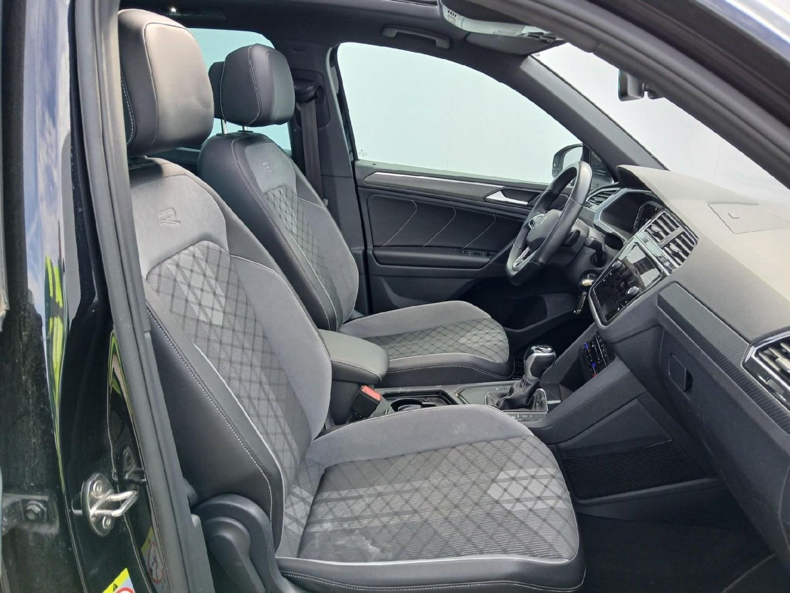 VOLKSWAGEN TIGUAN R-LINE 1.5 TSI 150CV  DSG 8 