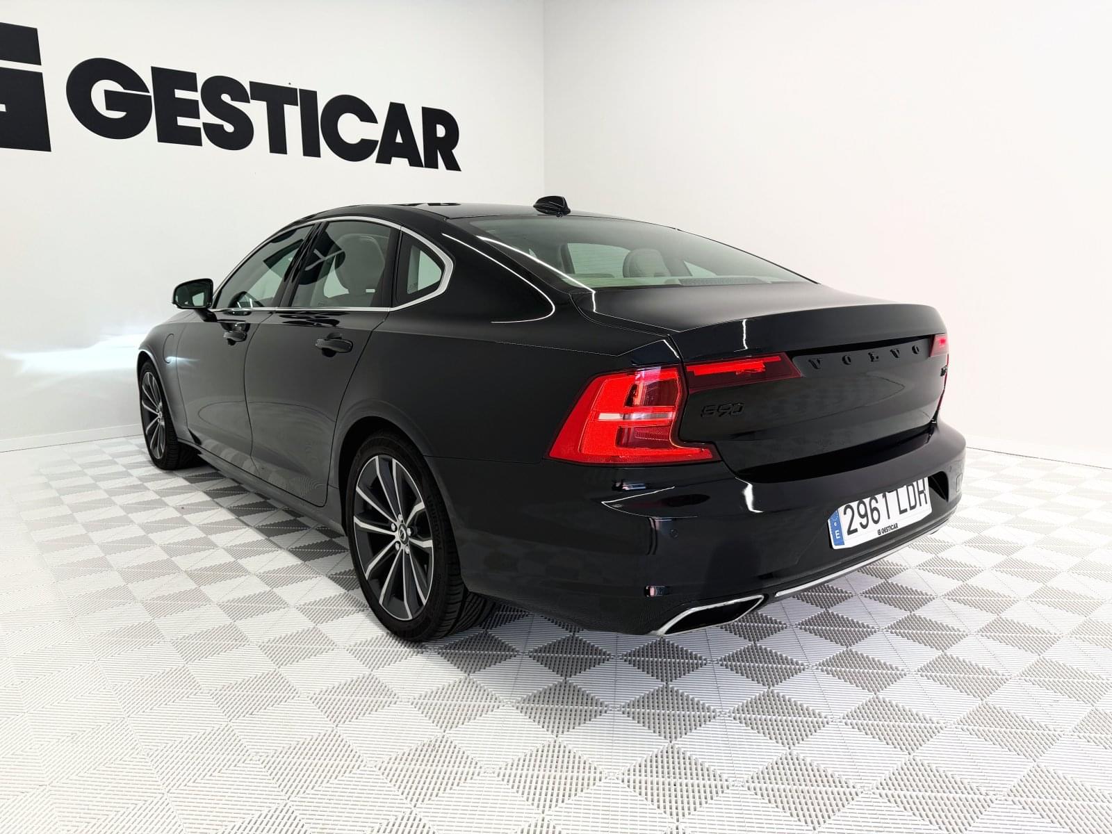 VOLVO S90 2.0 T8 Twin Business Plus AWD Auto 287 kW (390 CV) 10