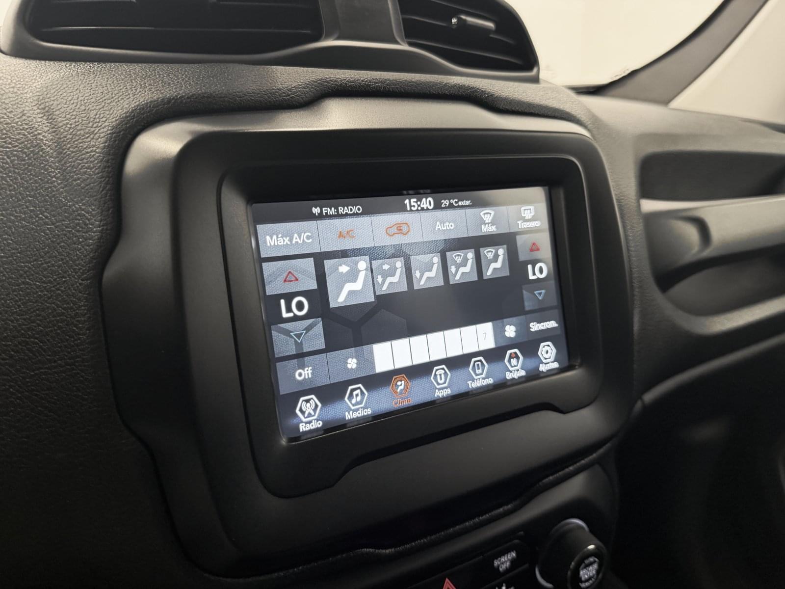 JEEP RENEGADE 1.0G Sport 4x2 88 kW (120 CV) 27