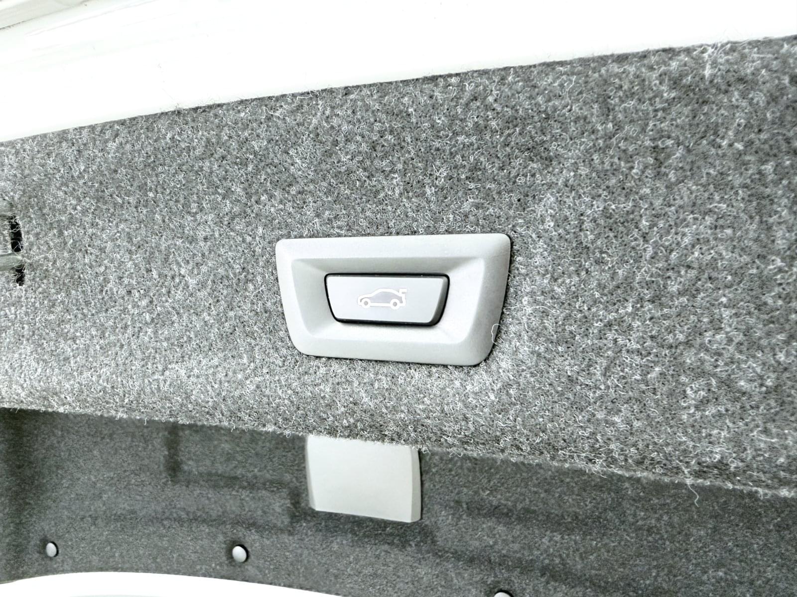 BMW SERIE 3 320d 140 kW (190 CV) 14