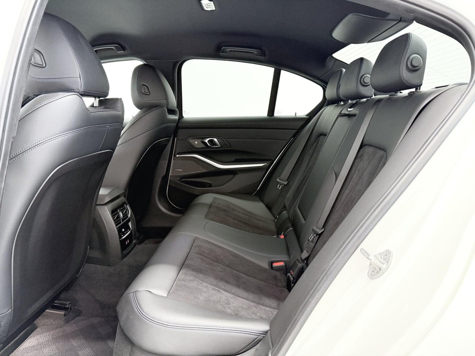 BMW SERIE 3 320d 140 kW (190 CV) 47