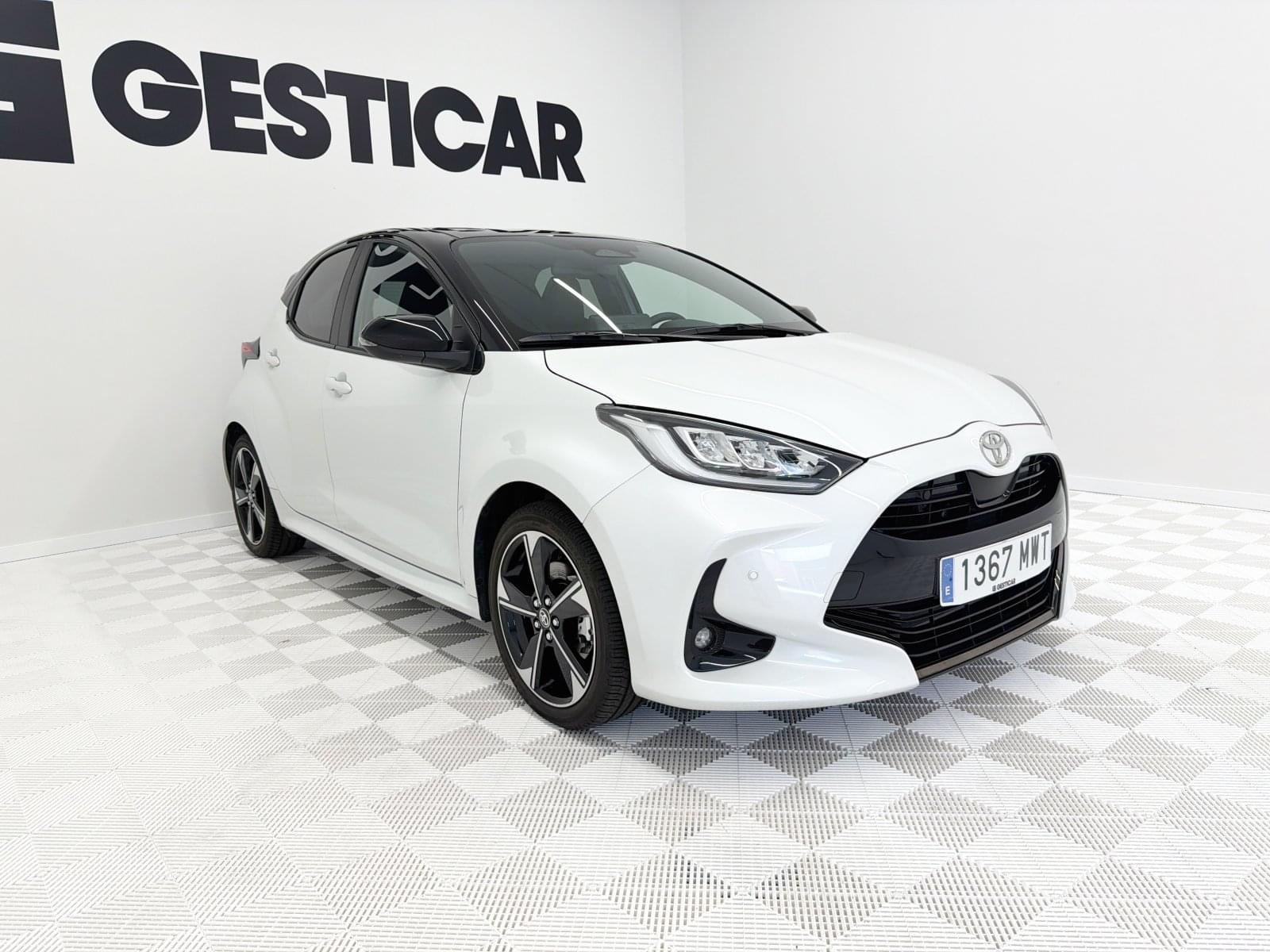 TOYOTA YARIS 1.5 120H STYLE 3 