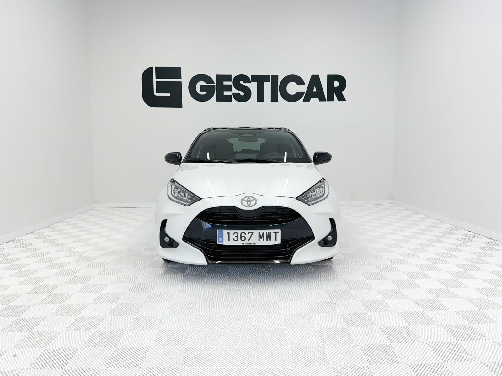 TOYOTA YARIS 1.5 120H STYLE 6 