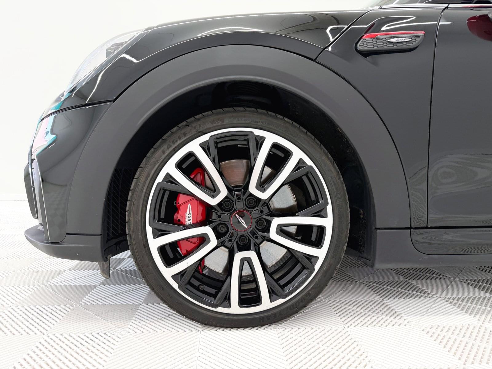 MINI MINI John Cooper Works 170 kW (231 CV) 23