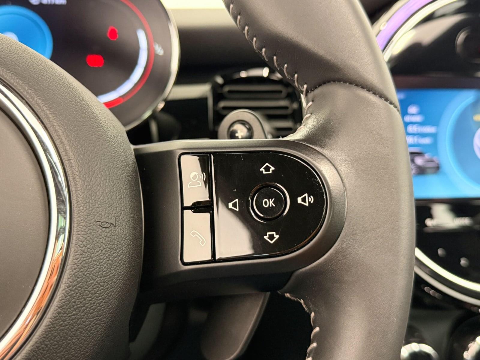 MINI MINI John Cooper Works 170 kW (231 CV) 35