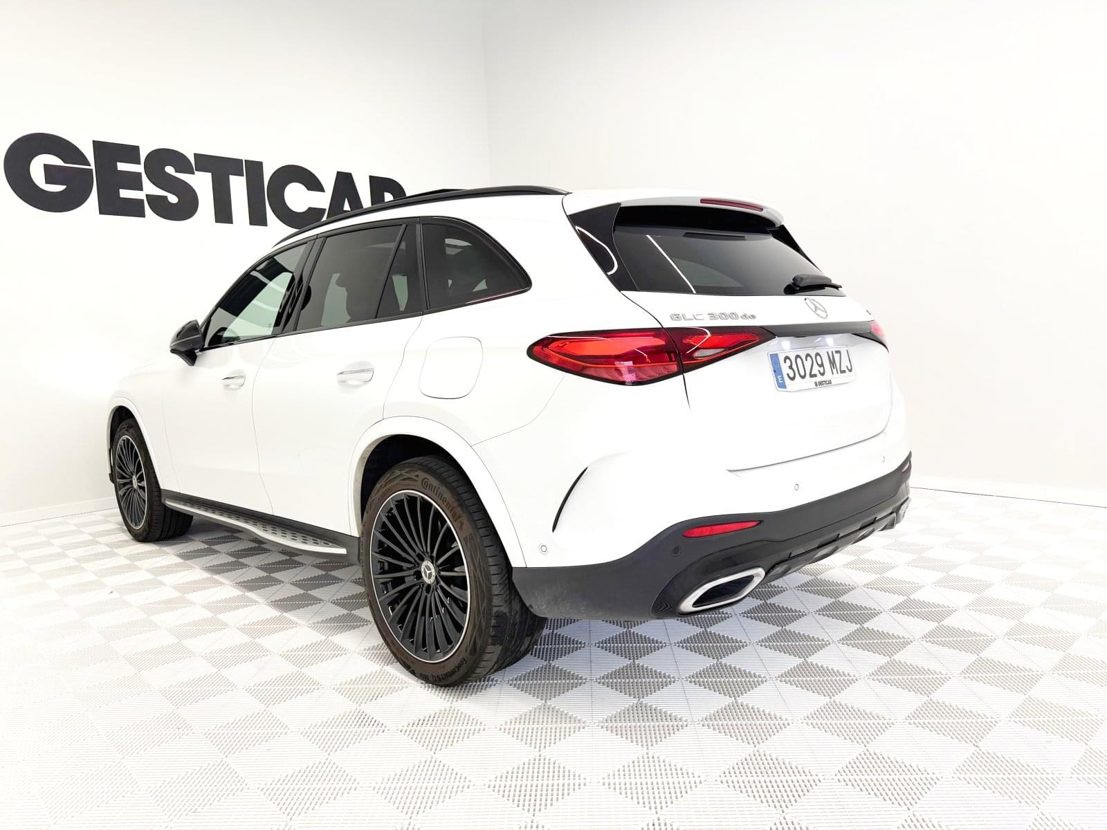 MERCEDES CLASE GLC 300DE 4MATIC 333CV 7