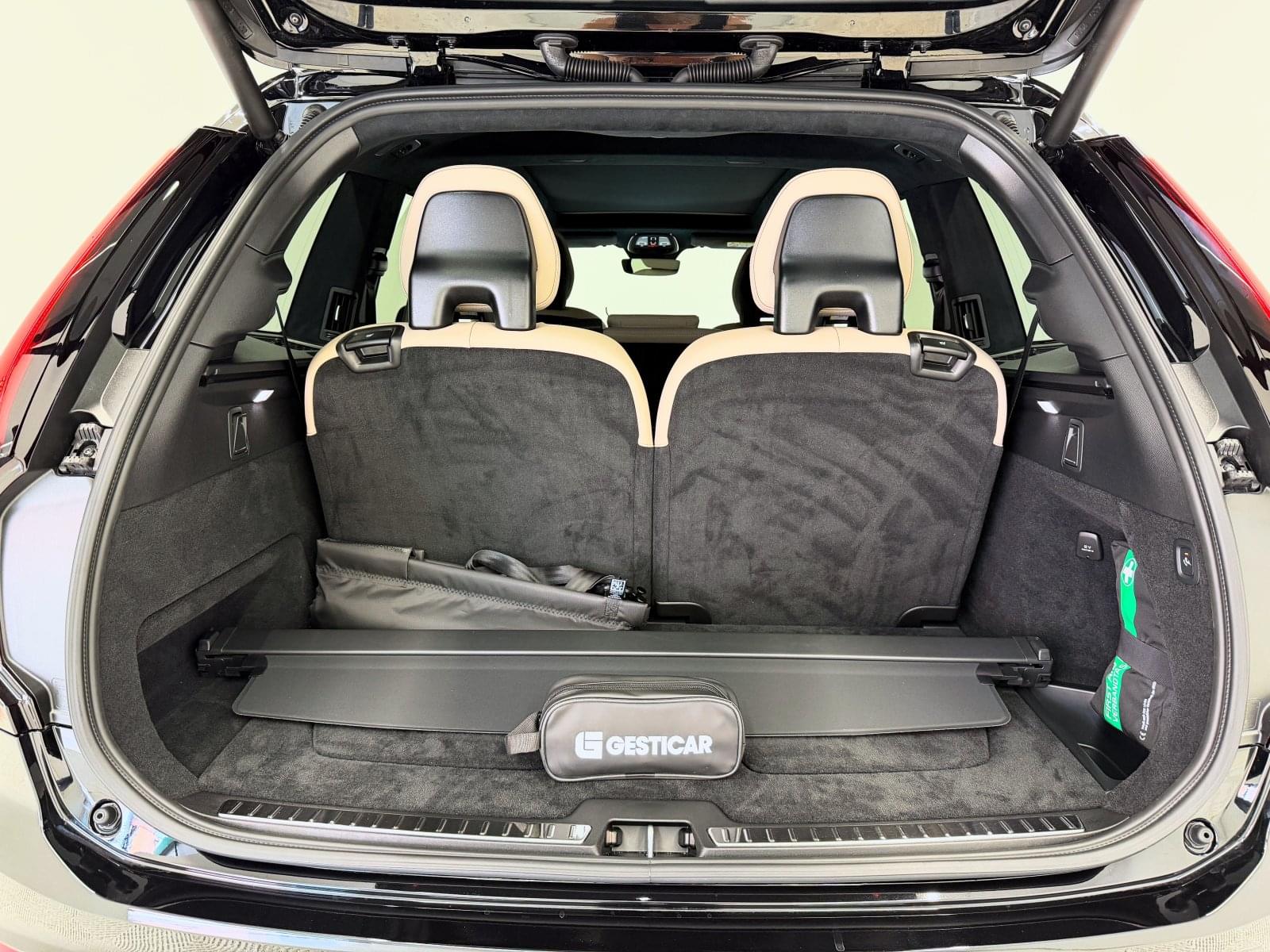 VOLVO XC90 T8 AWD PLUS BRIGHT RECHARGE AUTO 14