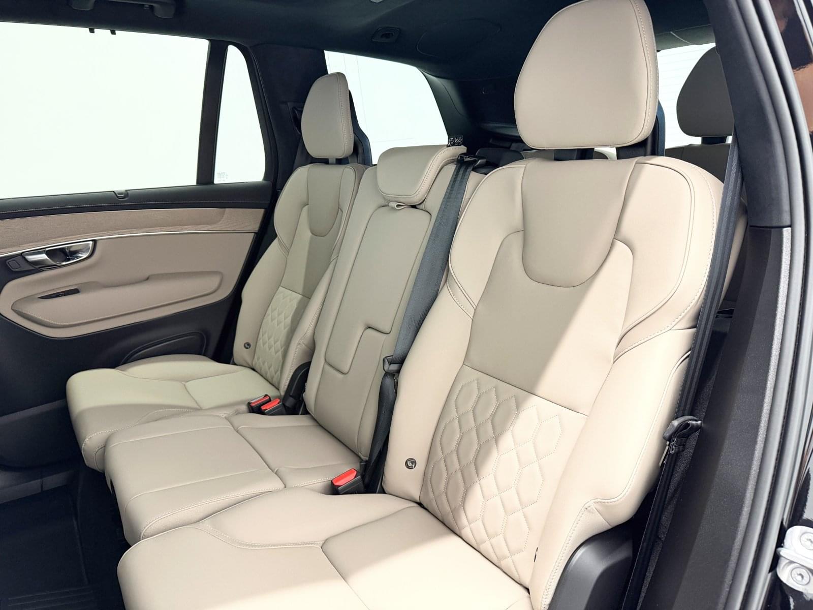 VOLVO XC90 T8 AWD PLUS BRIGHT RECHARGE AUTO 43