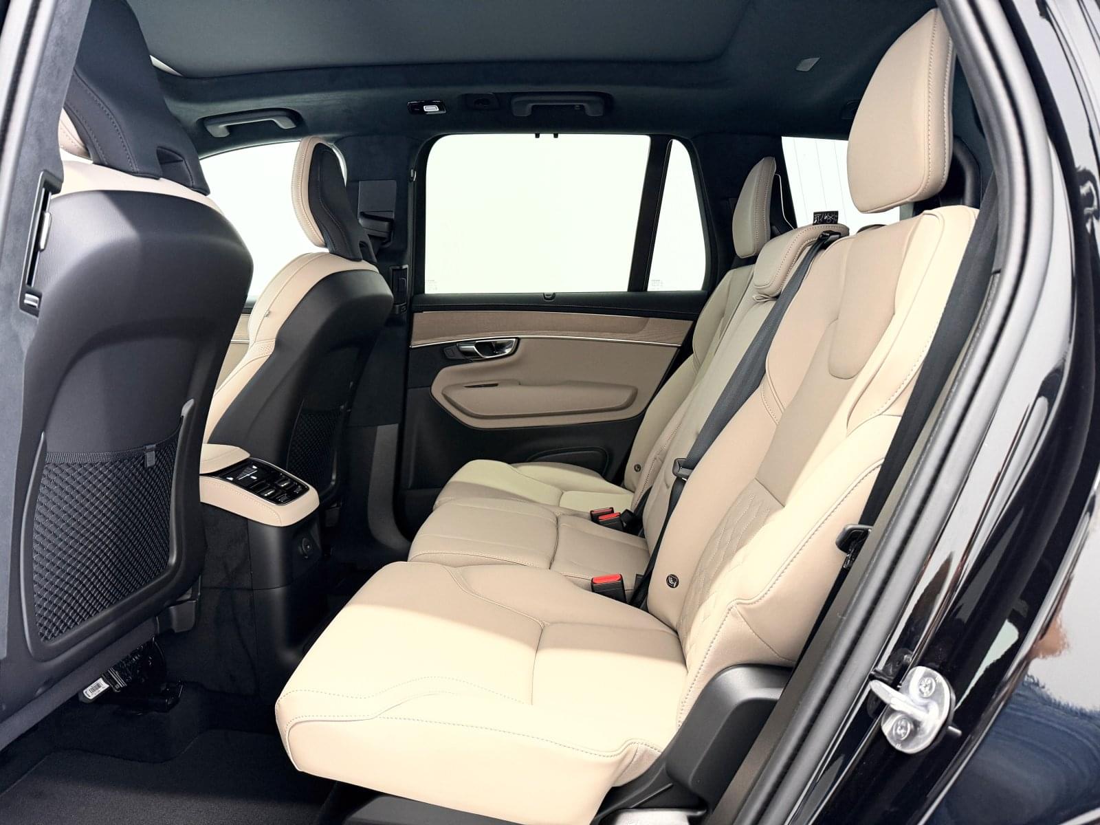 VOLVO XC90 T8 AWD PLUS BRIGHT RECHARGE AUTO 42