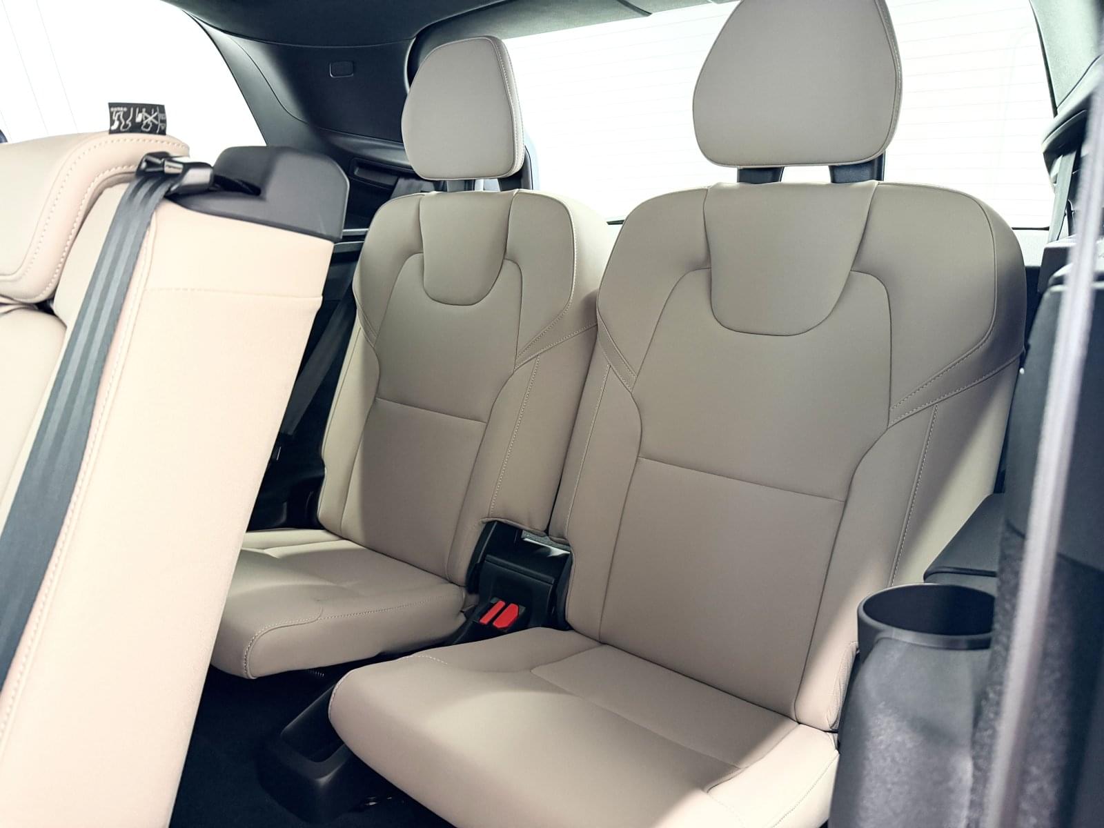 VOLVO XC90 T8 AWD PLUS BRIGHT RECHARGE AUTO 45