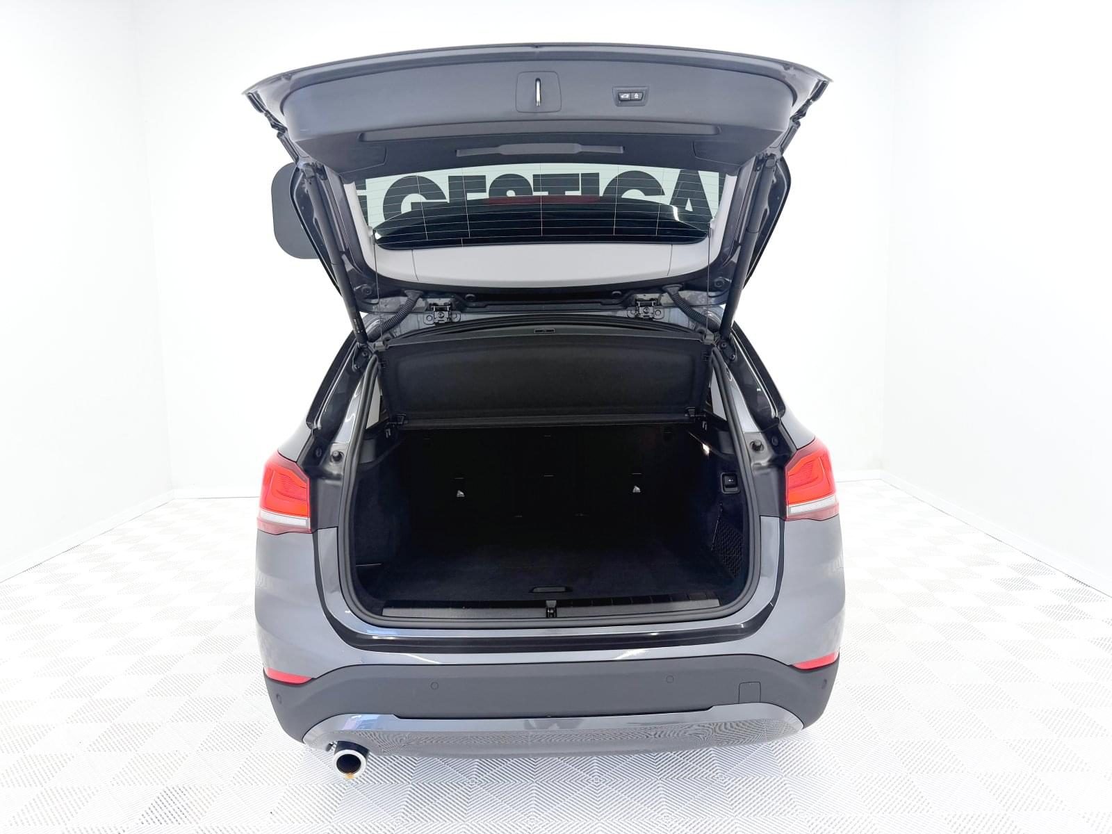 BMW X1 sDrive18i 103 kW (140 CV) 12