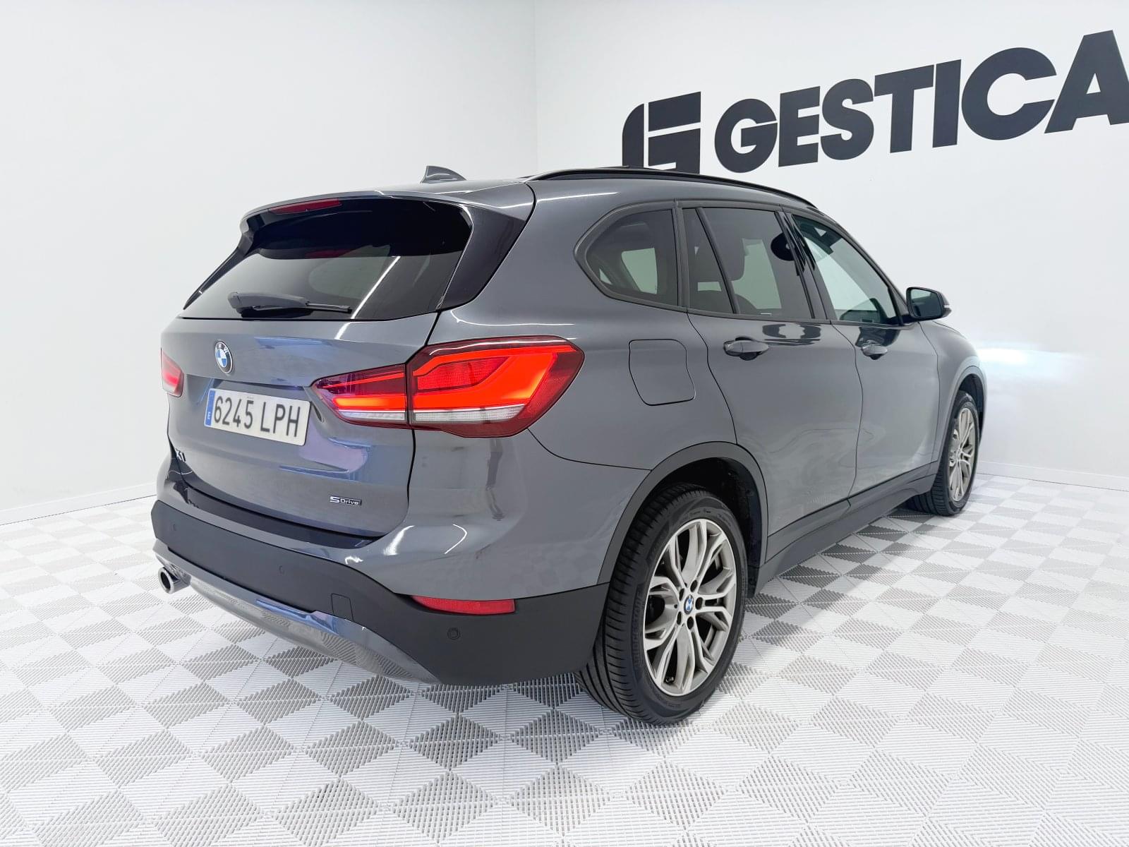 BMW X1 sDrive18i 103 kW (140 CV) 14
