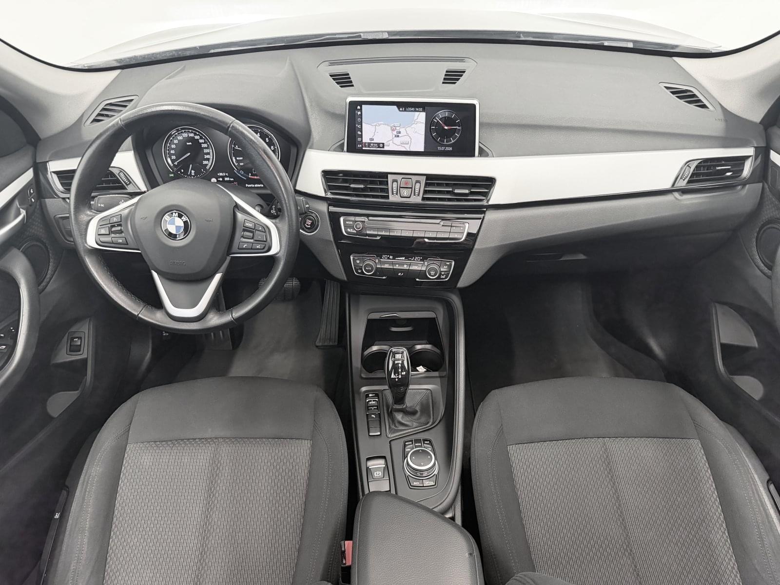 BMW X1 sDrive18i 103 kW (140 CV) 21