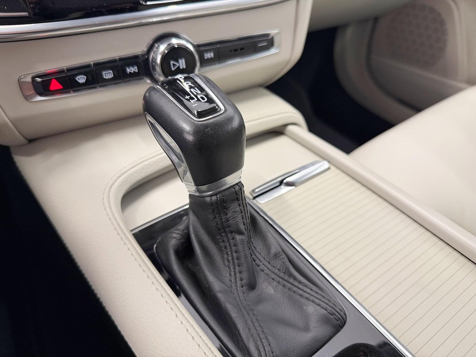 VOLVO V90 T4 BUSINESS PLUS AUTO 190CV 24