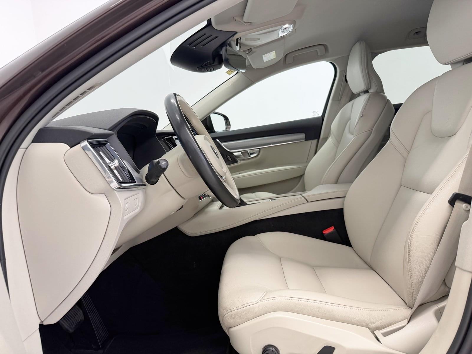 VOLVO V90 T4 BUSINESS PLUS AUTO 190CV 17