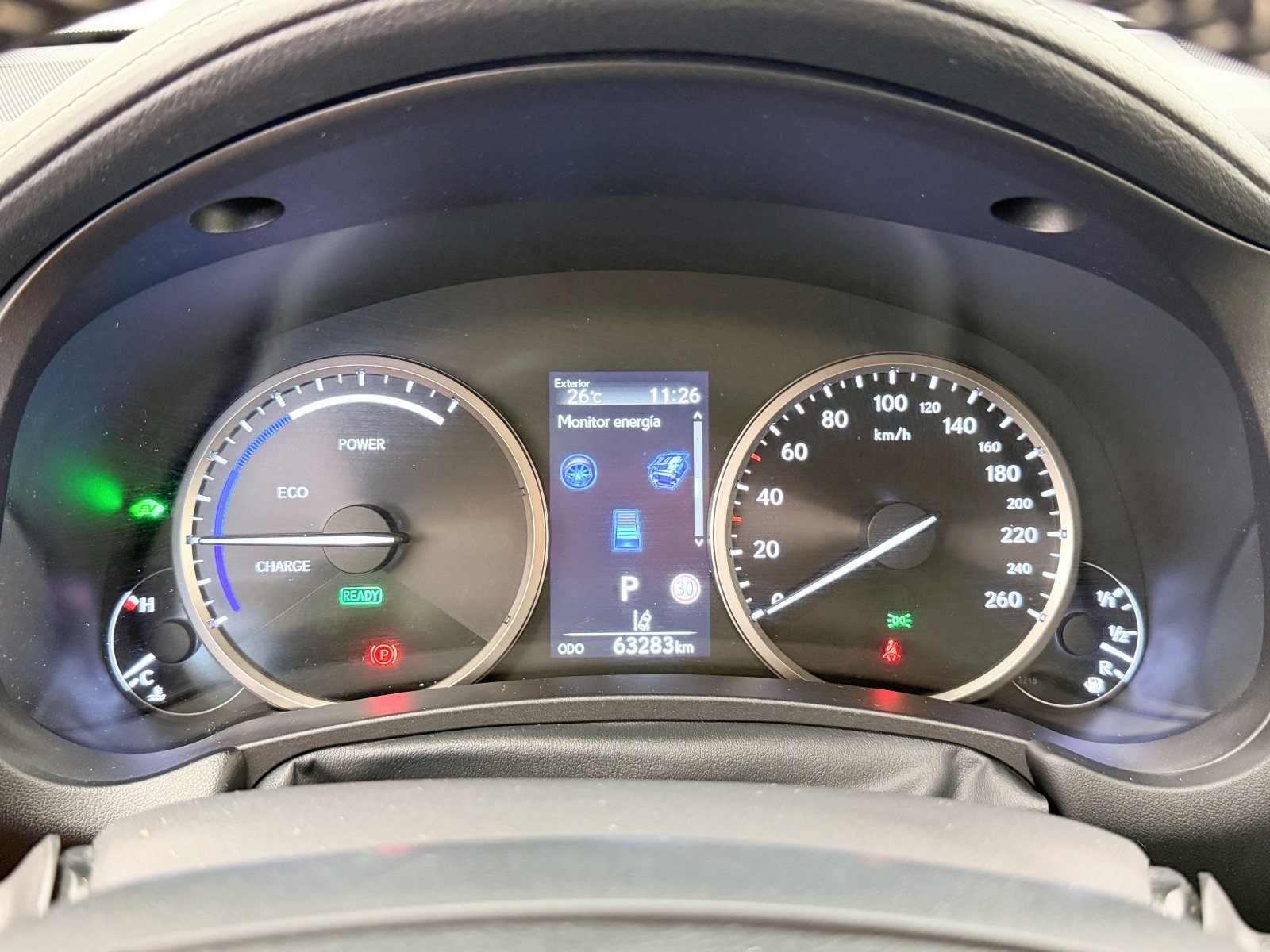 LEXUS NX 300h Business Navigation 2WD 145 kW (197 CV) 30 
