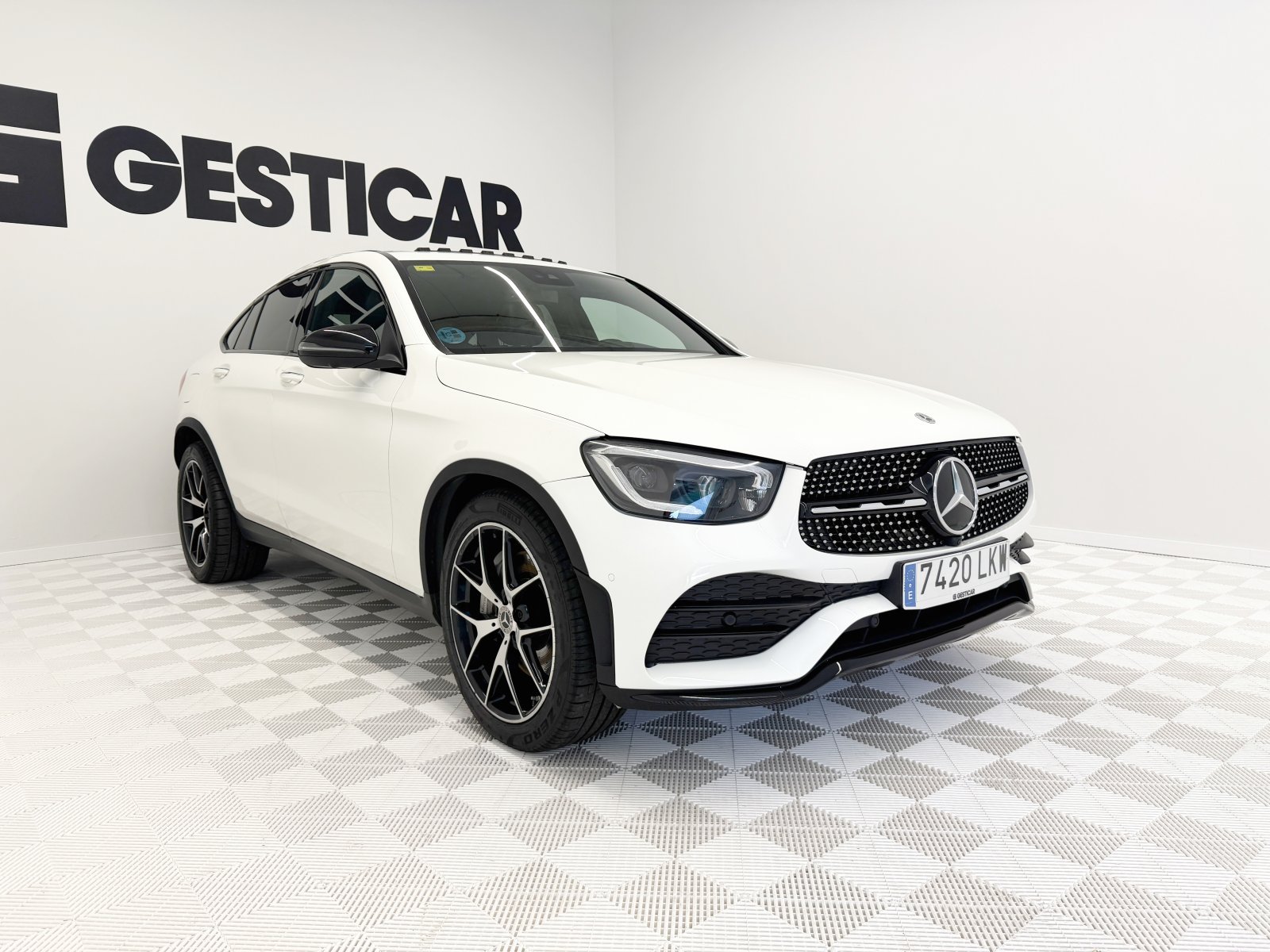 MERCEDES GLC COUPÉ 300 d 4Matic 180 kW (245 CV) 3 