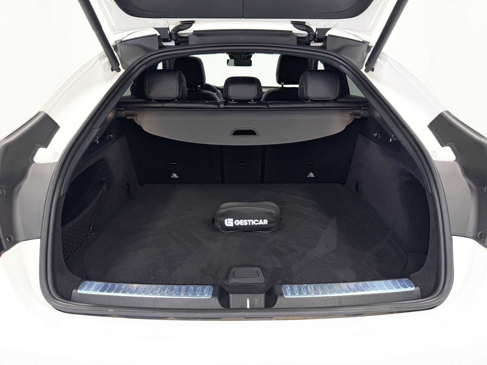 MERCEDES GLC COUPÉ 300 d 4Matic 180 kW (245 CV) 16 