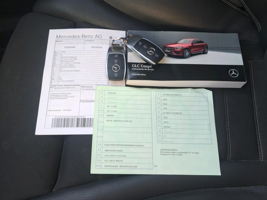 MERCEDES GLC COUPÉ 300 D 4MATIC 245cv 11