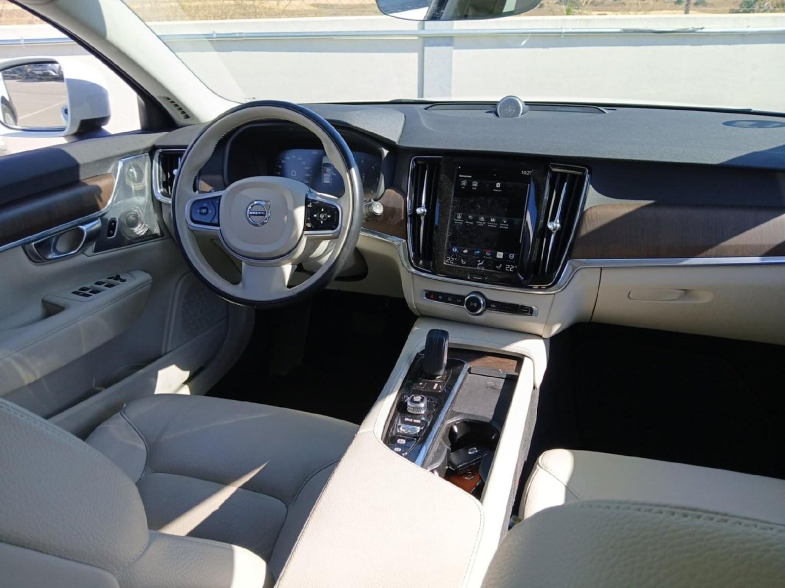 VOLVO V90 CROSS COUNTRY 2.0 B5 D AWD AUTO 235CV 6