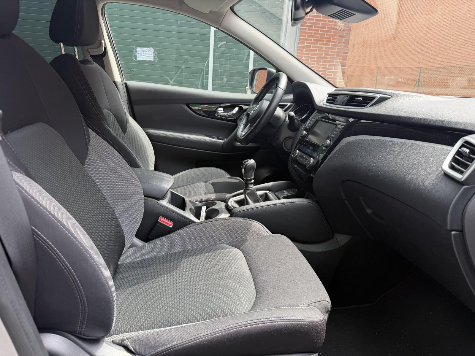 NISSAN QASHQAI 1.3 DIG-T 15 