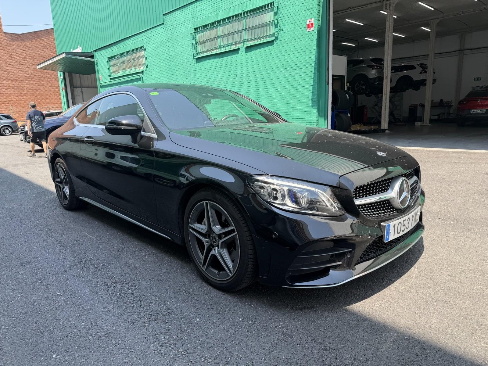 MERCEDES BENZ C 220D COUPE 3