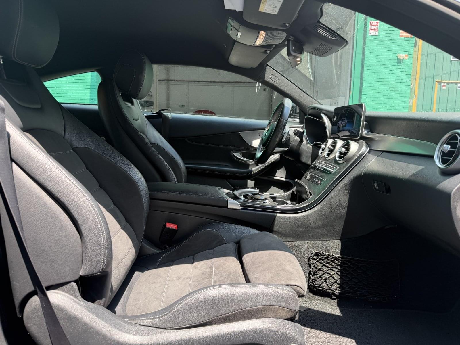 MERCEDES BENZ C 220D COUPE 11