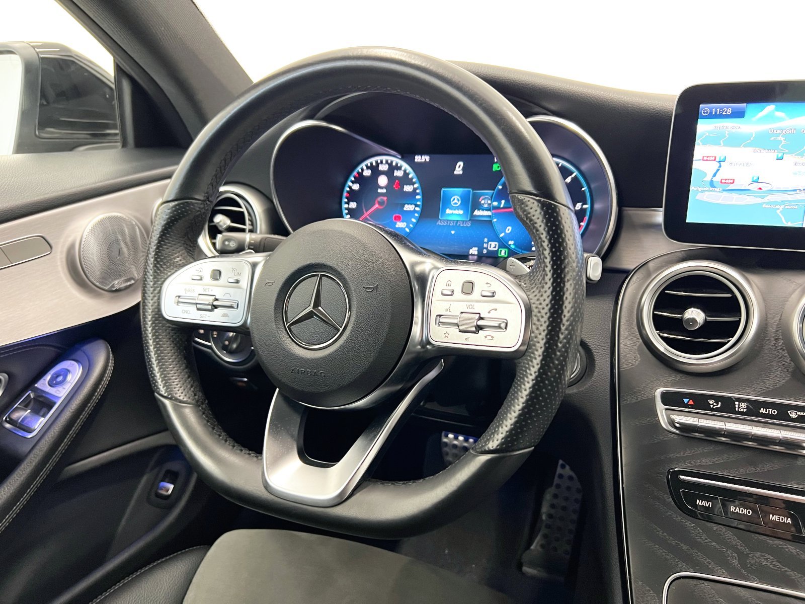 MERCEDES CLASE C Coupe 220 d 143 kW (194 CV) 27 