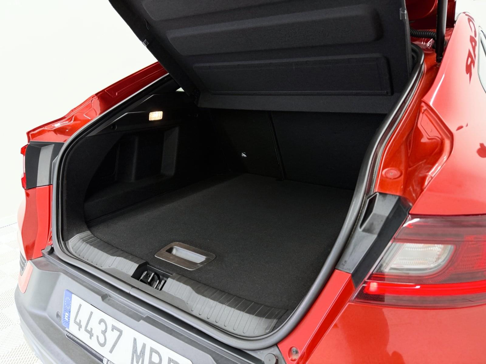 RENAULT ARKANA ETECH 145CV RS LINE 15 