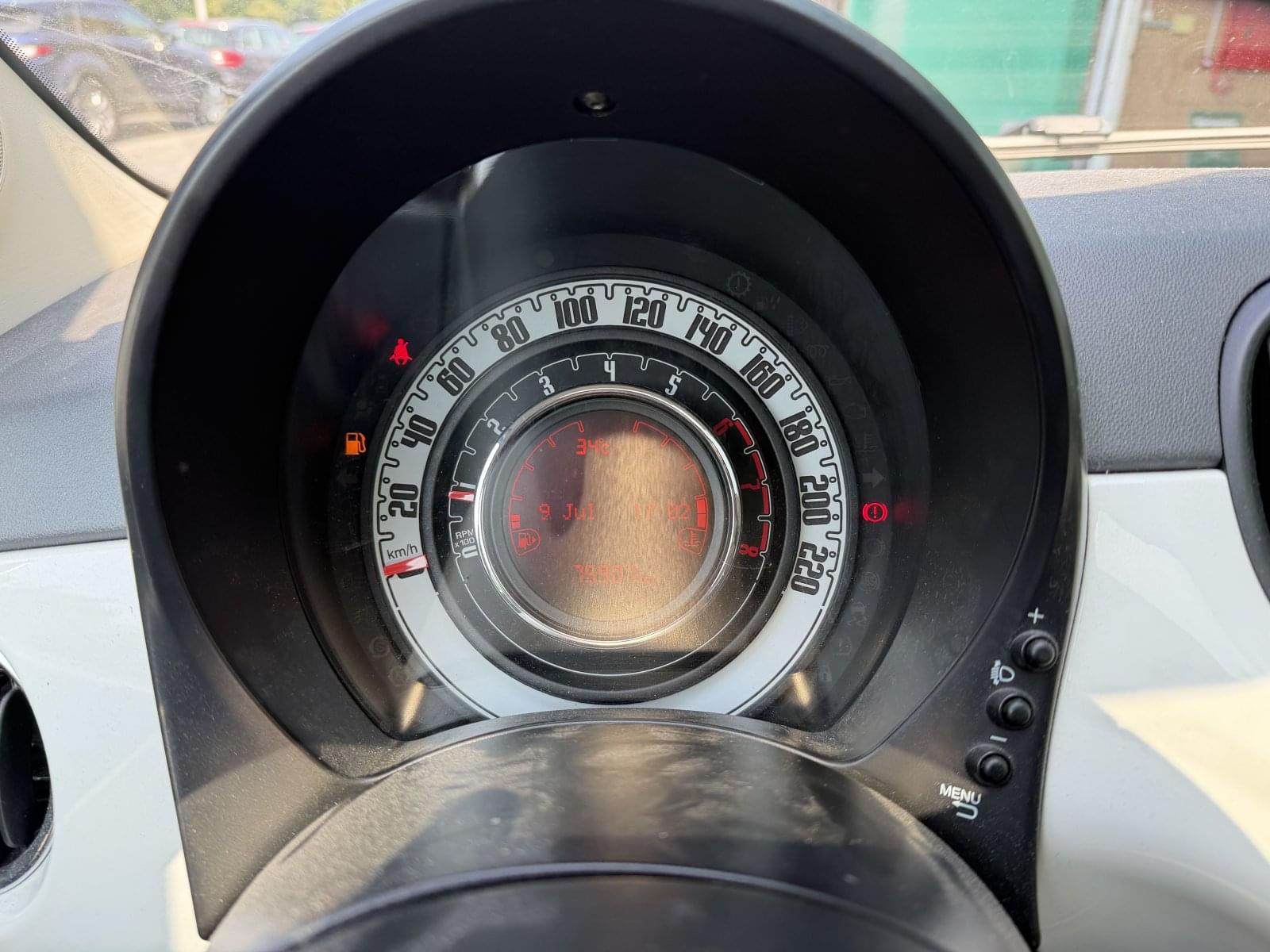 FIAT 500 1.2 Lounge 69cv 10 