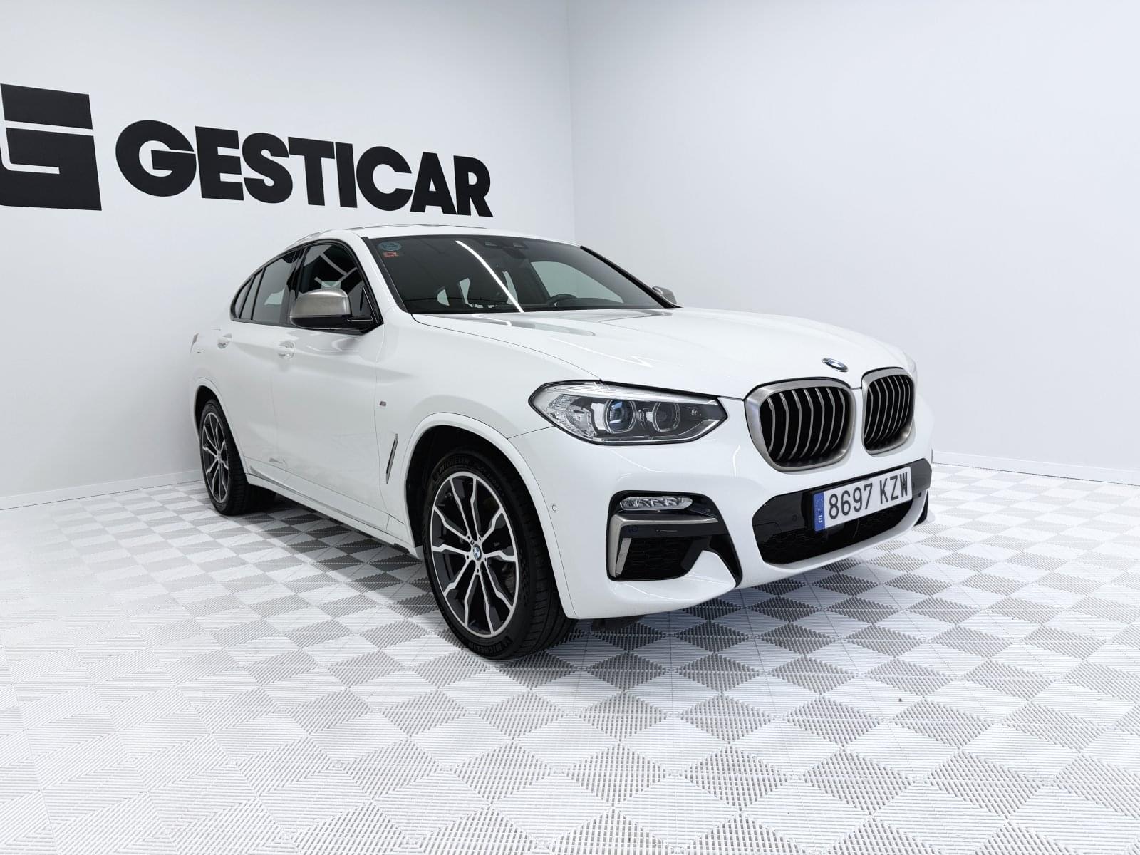 BMW X4 40D 2 