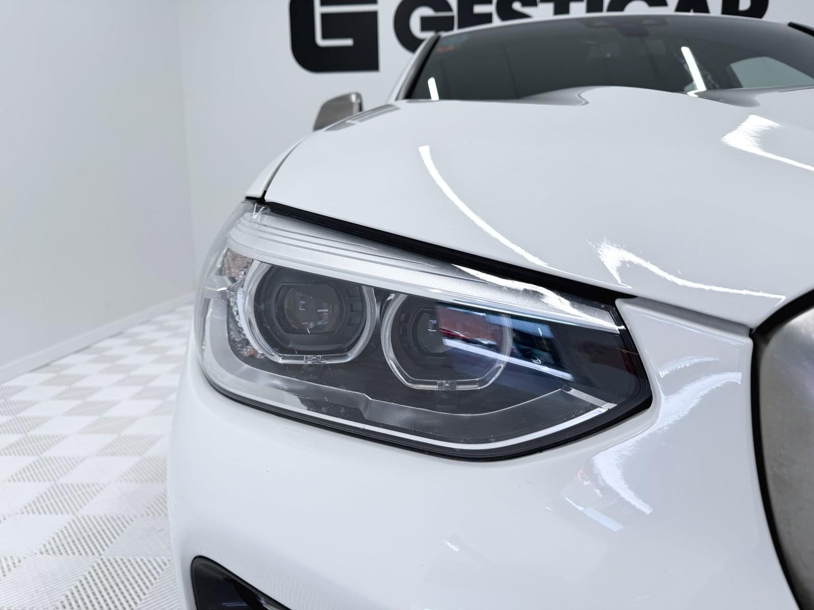 BMW X4 40D 3 