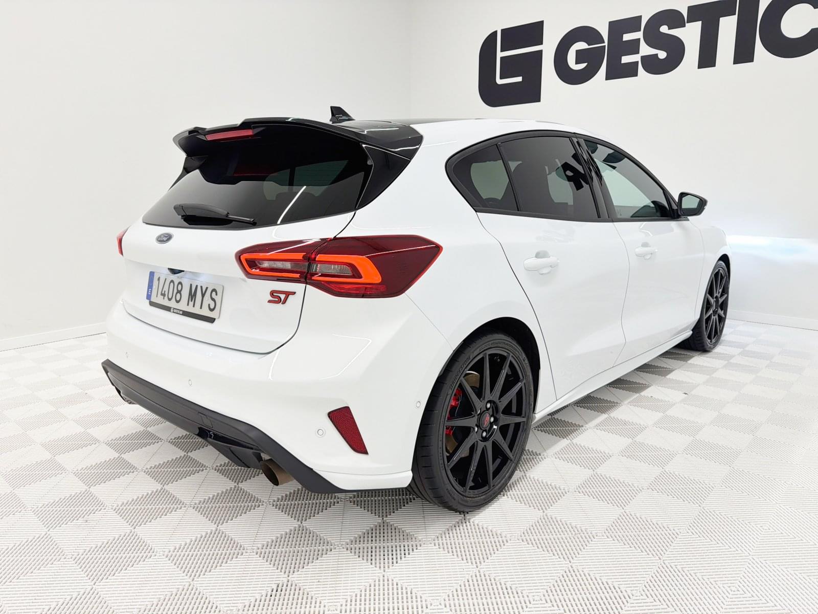 FORD FOCUS ST 2.3 ECOBOOST 280CV 18
