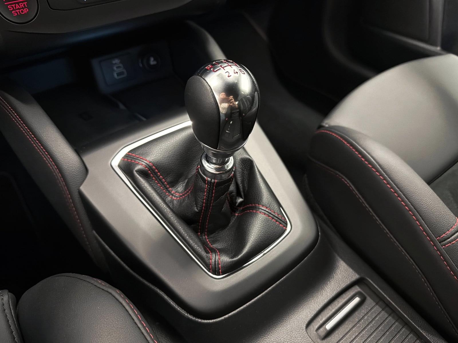 FORD FOCUS ST 2.3 ECOBOOST 280CV 42