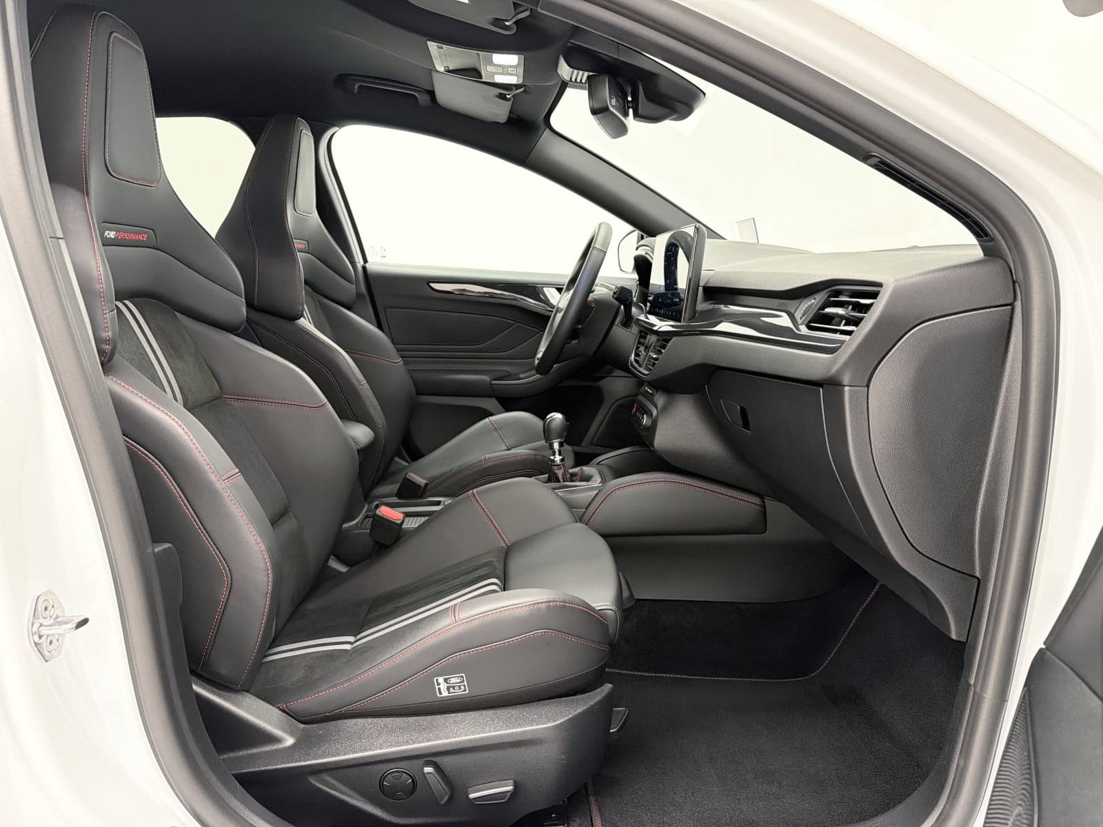 FORD FOCUS ST 2.3 ECOBOOST 280CV 45